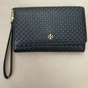 Tory Burch Marion Embossed Black Leather Convertible Clutch/Wristlet